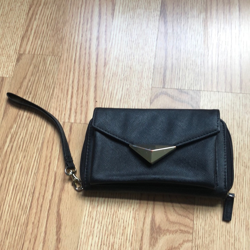 Wallet wristlet